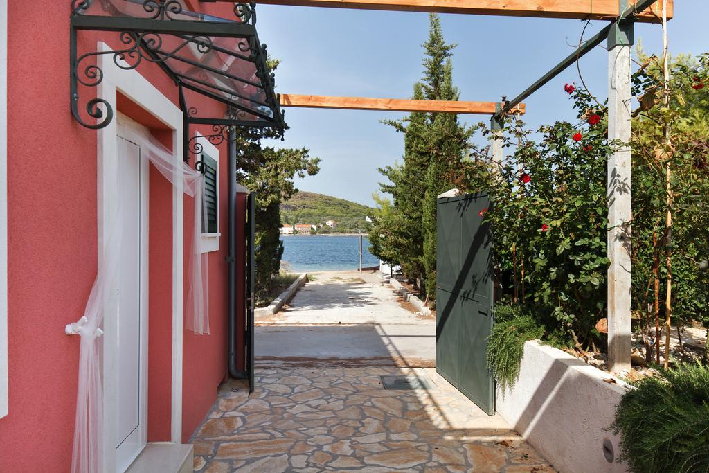 Villa Luna Sutomiscica Exteriör bild