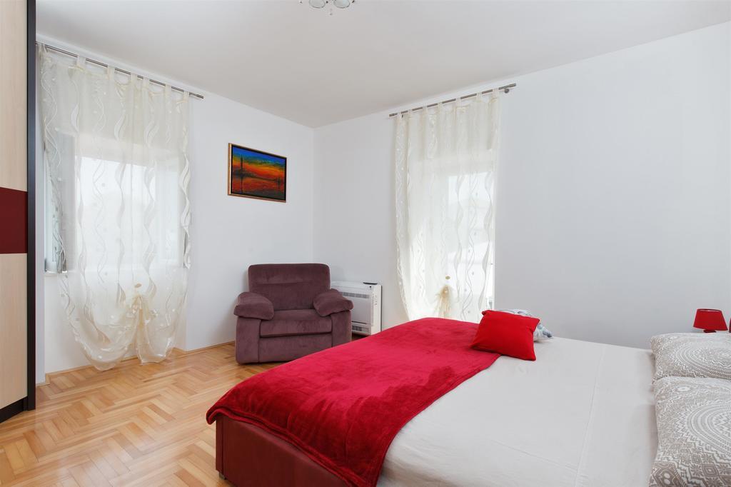 Villa Luna Sutomiscica Exteriör bild